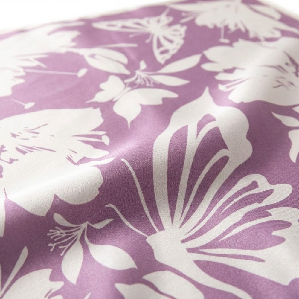 Carré de soie foulard | Matière noble et élégance naturelle Violet / 53x53cm The Foulard