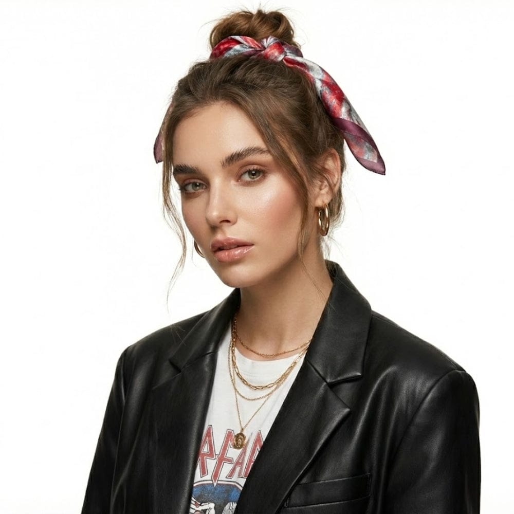 Carré en soie | L’accessoire chic au charme parisien Rouge / 53x53cm The Foulard