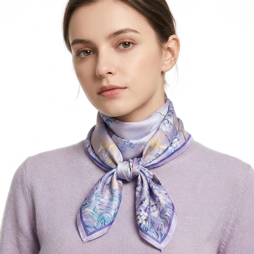 Carré soie | Brillance subtile et style champêtre Mauve / Real Silk 53x53cm The Foulard