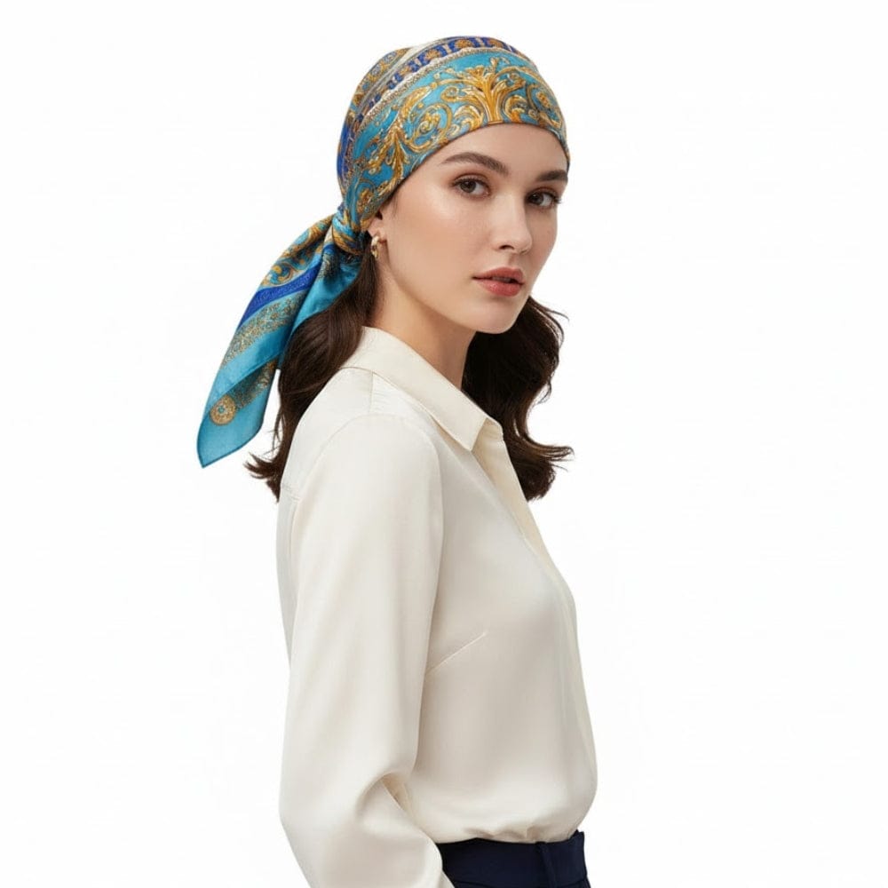 Foulard carré femme | Élégance satinée et style soigné The Foulard