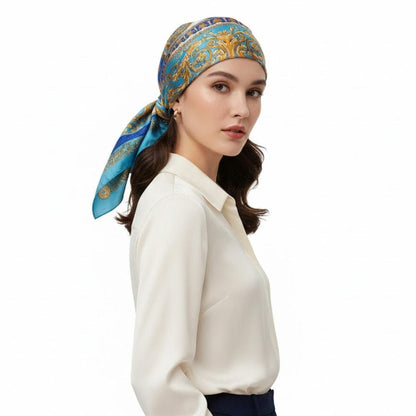 Foulard carré femme | Élégance satinée et style soigné The Foulard