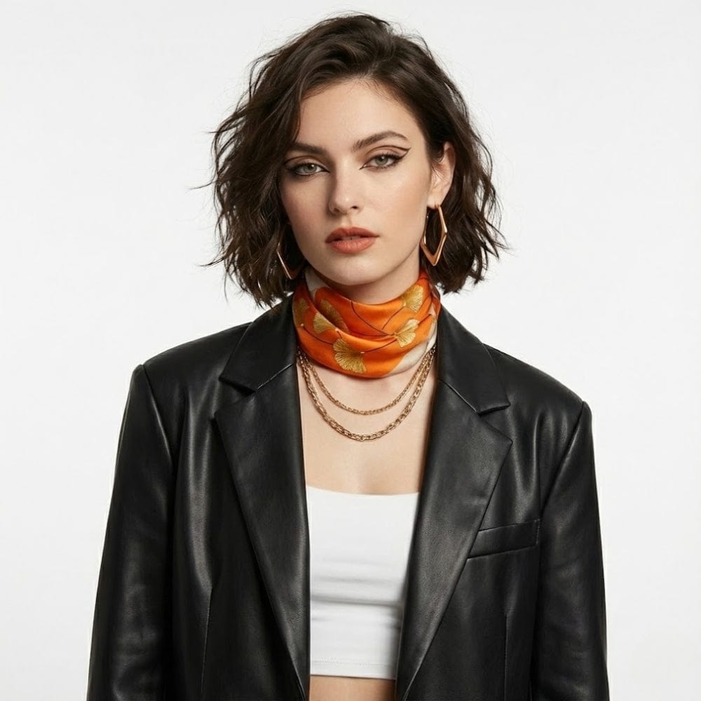 Foulard femme orange | Élégance satinée et style raffiné Orange / 70x70cm The Foulard