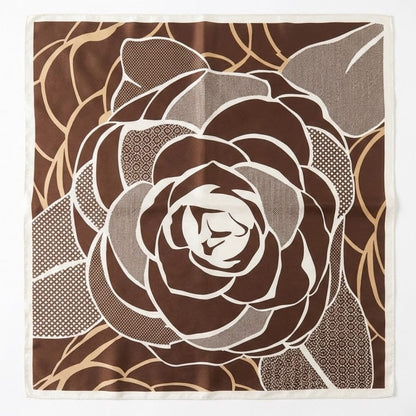 Foulard fleur | Le détail fleuri et satiné Marron / 90x90cm The Foulard